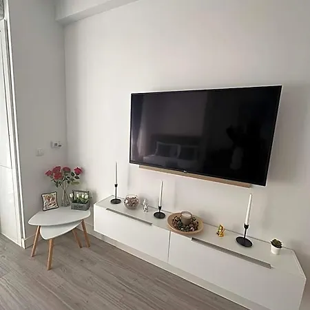 Onix Blue Mamaia Nord Constanta